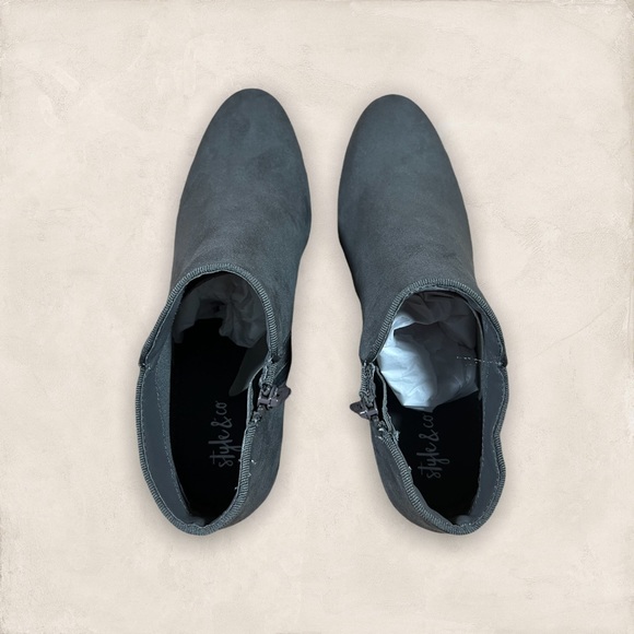 Women Style and Co. Wileyy Ankle Booties - Picture 8 of 8